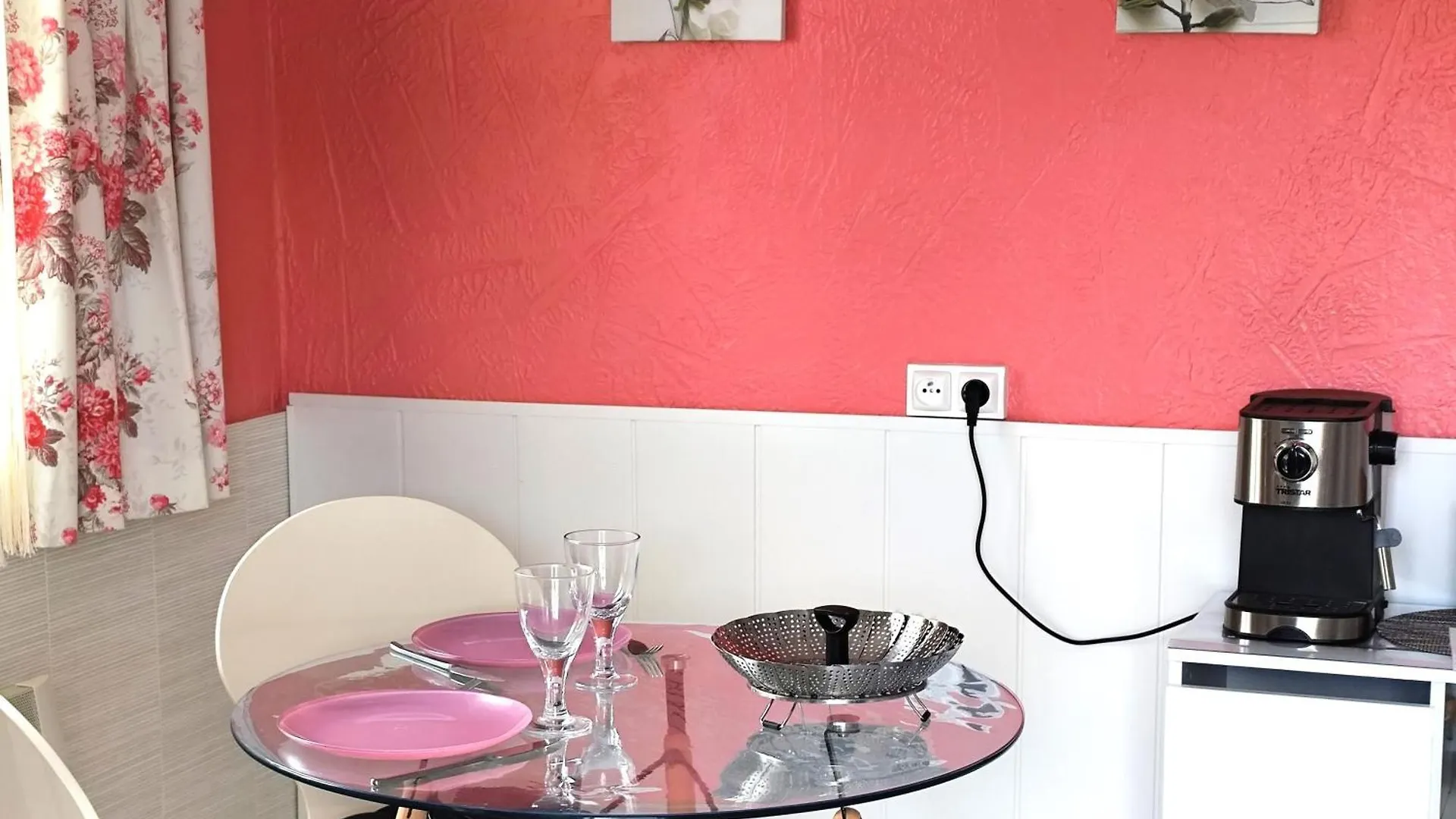 Апартаменты Studio Le Romantique A 20 Kms De Nice Bendejun